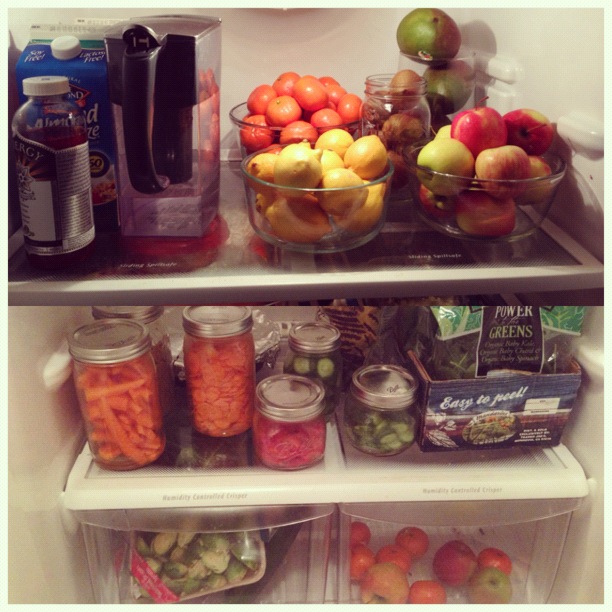 A Peek Inside Our Refrigerator & Using Mason Jars To Make It Pretty